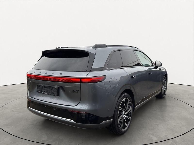 Gebraucht XPENG G9 AWD Performance 422 kW (575 PS) 2025 Grau SUV