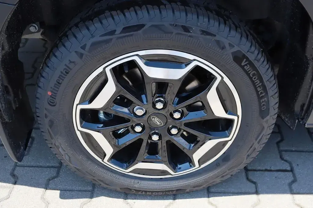 Neu Ford Tourneo Active 170 PS (125 kW) 2026 Grau Van / Kleinbus