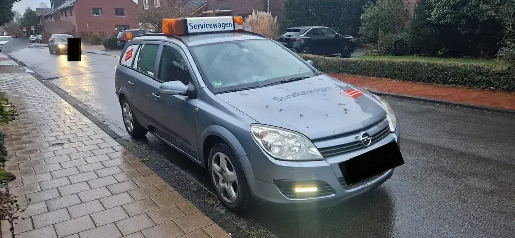 Gebraucht Opel Astra 101 PS (74 kW) 2005 Grau Limousine