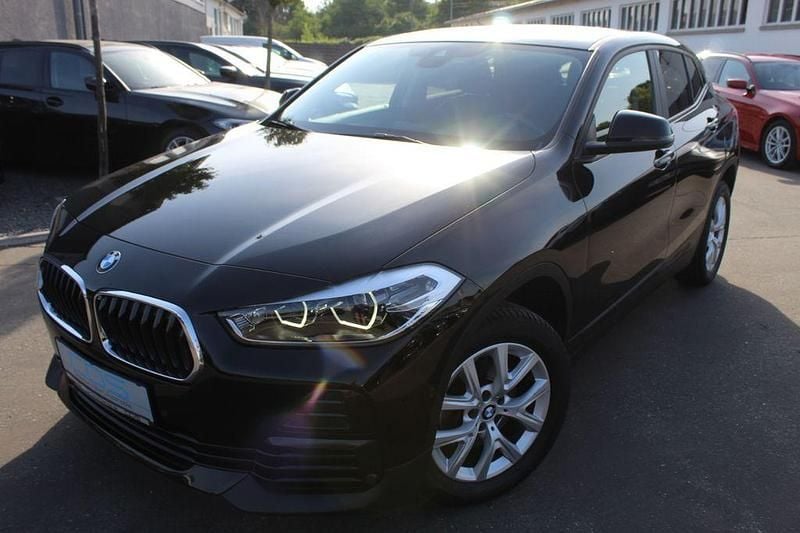 Gebraucht BMW X2 Advantage 150 PS (110 kW) 2021 Schwarz ii/bonnet fluid black SUV