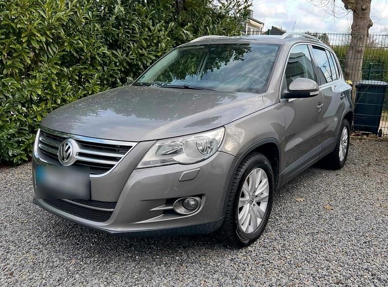 Gebraucht VW Tiguan 170 PS (125 kW) 2010 Grau SUV