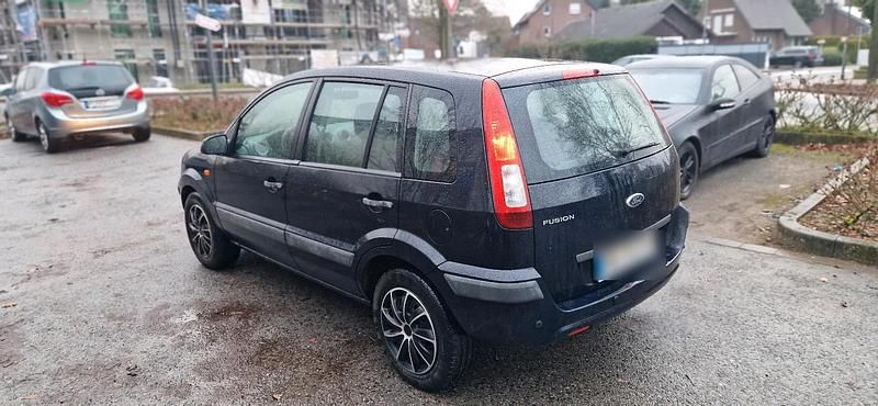 Blau Gebraucht 2006 Ford Fusion Limousine | 1.999 € (Guter Preis) - Bild 1/4