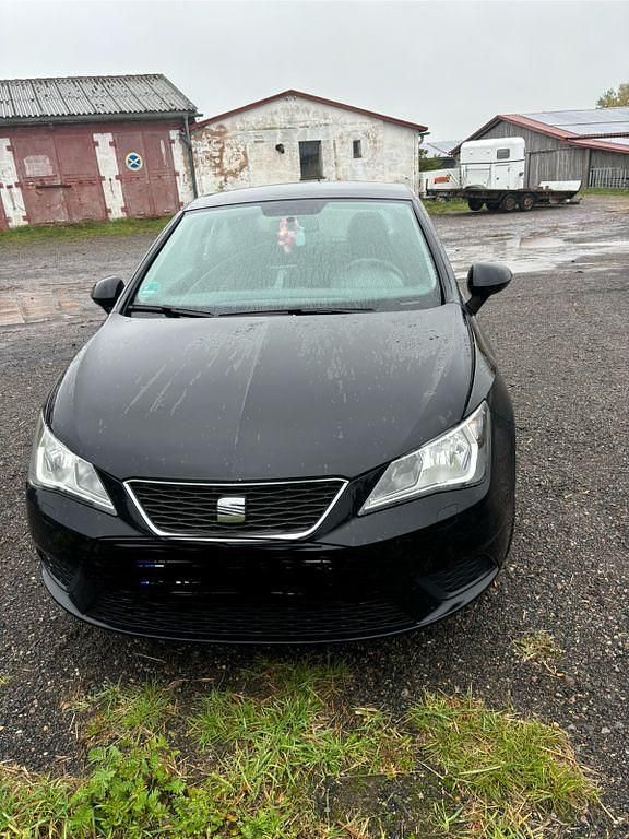 Schwarz Gebraucht 2013 Seat Ibiza SC Reference Kleinwagen | 2.900 € (Guter Preis) - Bild 1/4