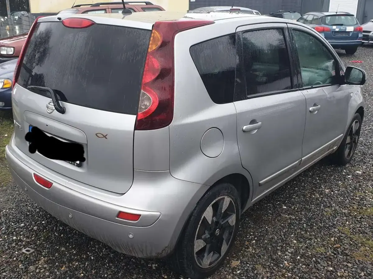 Gebraucht Nissan Note 88 PS (64 kW) 2012 Grau Kleinwagen