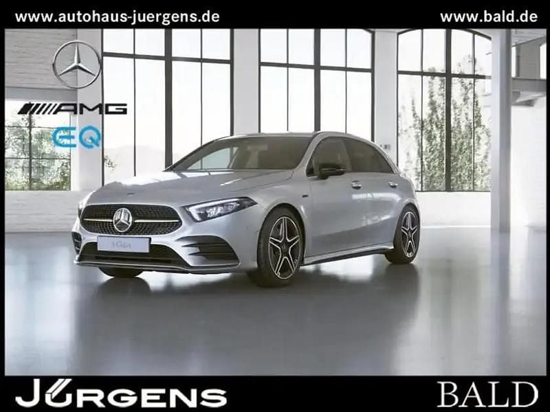 Gebraucht Mercedes A250 AMG 218 PS (160 kW) 2020 Weiss digitalweiß Limousine