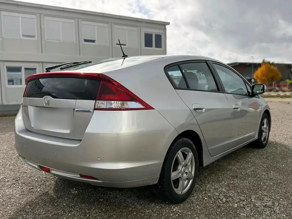 Gebraucht Honda Insight Hybrid 85 PS (62 kW) 2009 Silber Kleinwagen