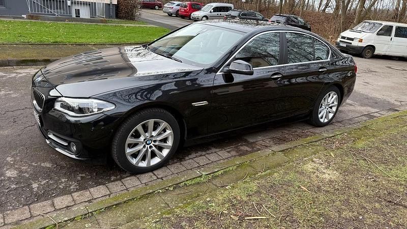 Schwarz Gebraucht 2014 BMW 535 Sport Line Limousine | 21.600 € (Teuer) - Bild 1/4
