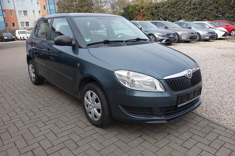 Gebraucht Skoda Fabia Cool Edition 86 PS (63 kW) 2014 Grau Kleinwagen