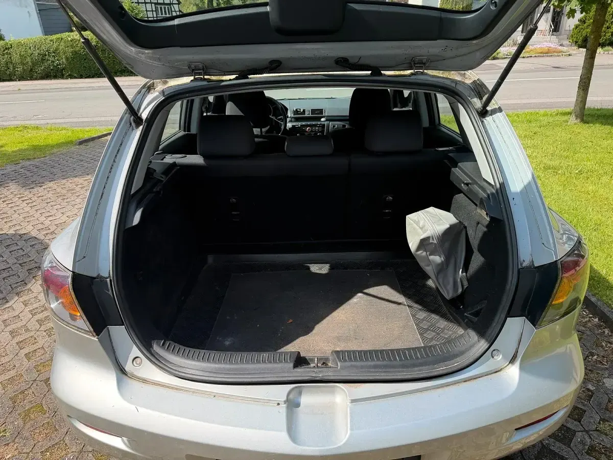 Gebraucht Mazda 2 105 PS (77 kW) 2005 Silber Kleinwagen