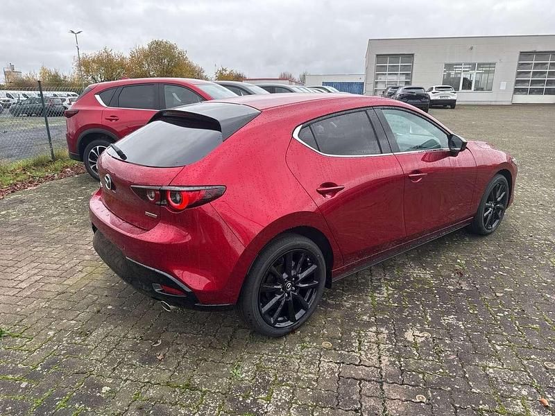 Gebraucht Mazda 3 140 PS (102 kW) 2025 Soul red crystal m Limousine