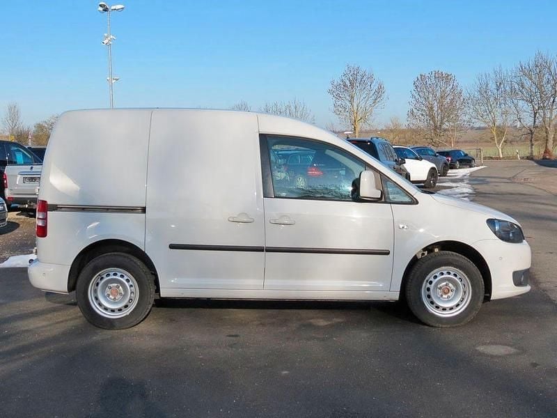 Usata VW Caddy 102 CV (75 kW) 2013 Bianco Monovolume