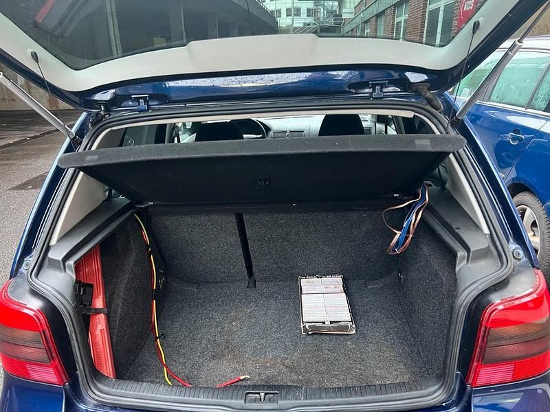 Gebraucht VW Golf IV 105 PS (77 kW) 2002 Blau Limousine