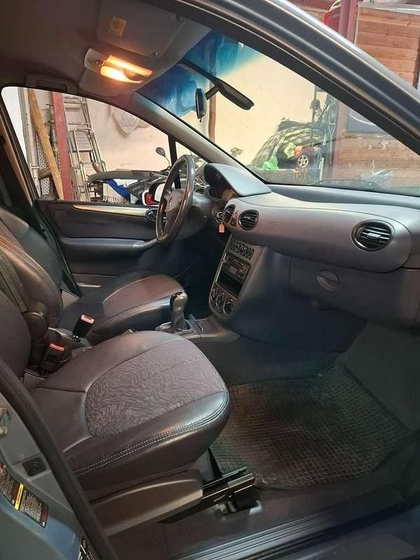 Blau Gebraucht 2003 Mercedes A160 Limousine | 1.350 € (Guter Preis) - Bild 1/4