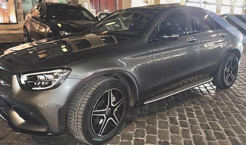 Silber Gebraucht 2019 Mercedes GLC300 Coupé | 33.999 € (Guter Preis) - Bild 1/4