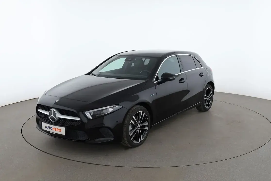 Gebraucht Mercedes A250 Progressive 218 PS (160 kW) 2020 Limousine