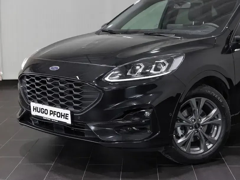Gebraucht Ford Kuga ST-Line X 150 PS (110 kW) 2024 Schwarz SUV