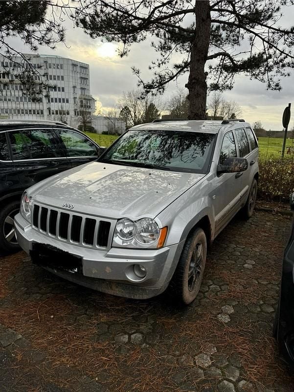 Silber Gebraucht 2006 Jeep Grand Cherokee SUV | 5.450 € (Fairer Preis) - Bild 1/4