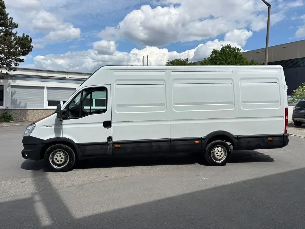 Occasion Iveco Daily 170 ch (125 kW) 2014 Blanc Monospace