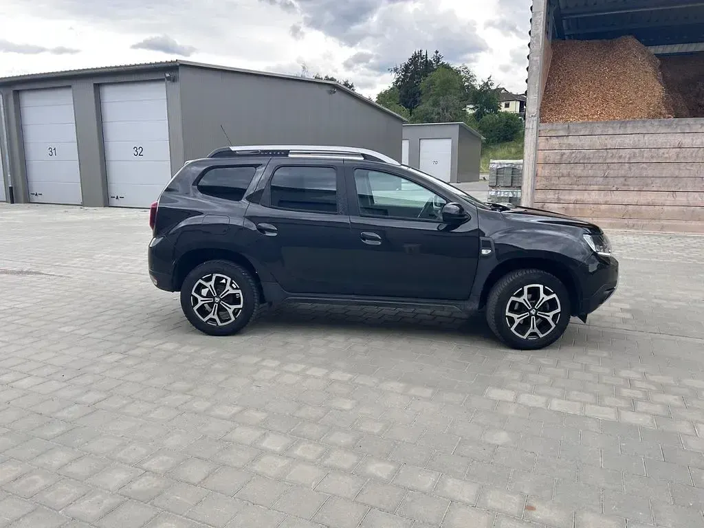 Gebraucht Dacia Duster Celebration 116 PS (85 kW) 2021 Schwarz SUV