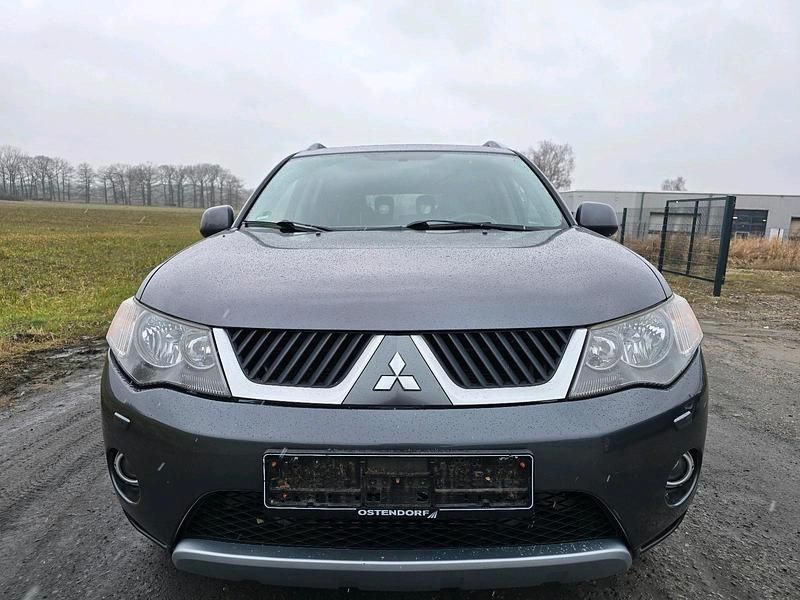 Gebraucht Mitsubishi Outlander 140 PS (102 kW) 2007 Grau SUV