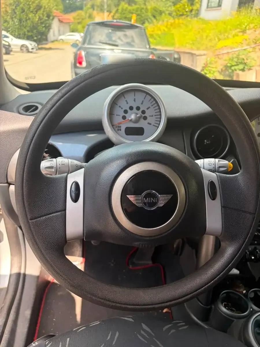 Gebraucht Mini Cooper 90 PS (66 kW) 2005 Silber Kleinwagen