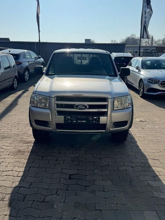 Gebraucht Ford Ranger XL 143 PS (105 kW) 2008 Silber Pickup