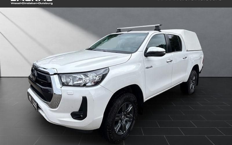 Weiss Gebraucht 2021 Toyota HiLux Comfort Abholung | 32.450 € (Fairer Preis) - Bild 1/4
