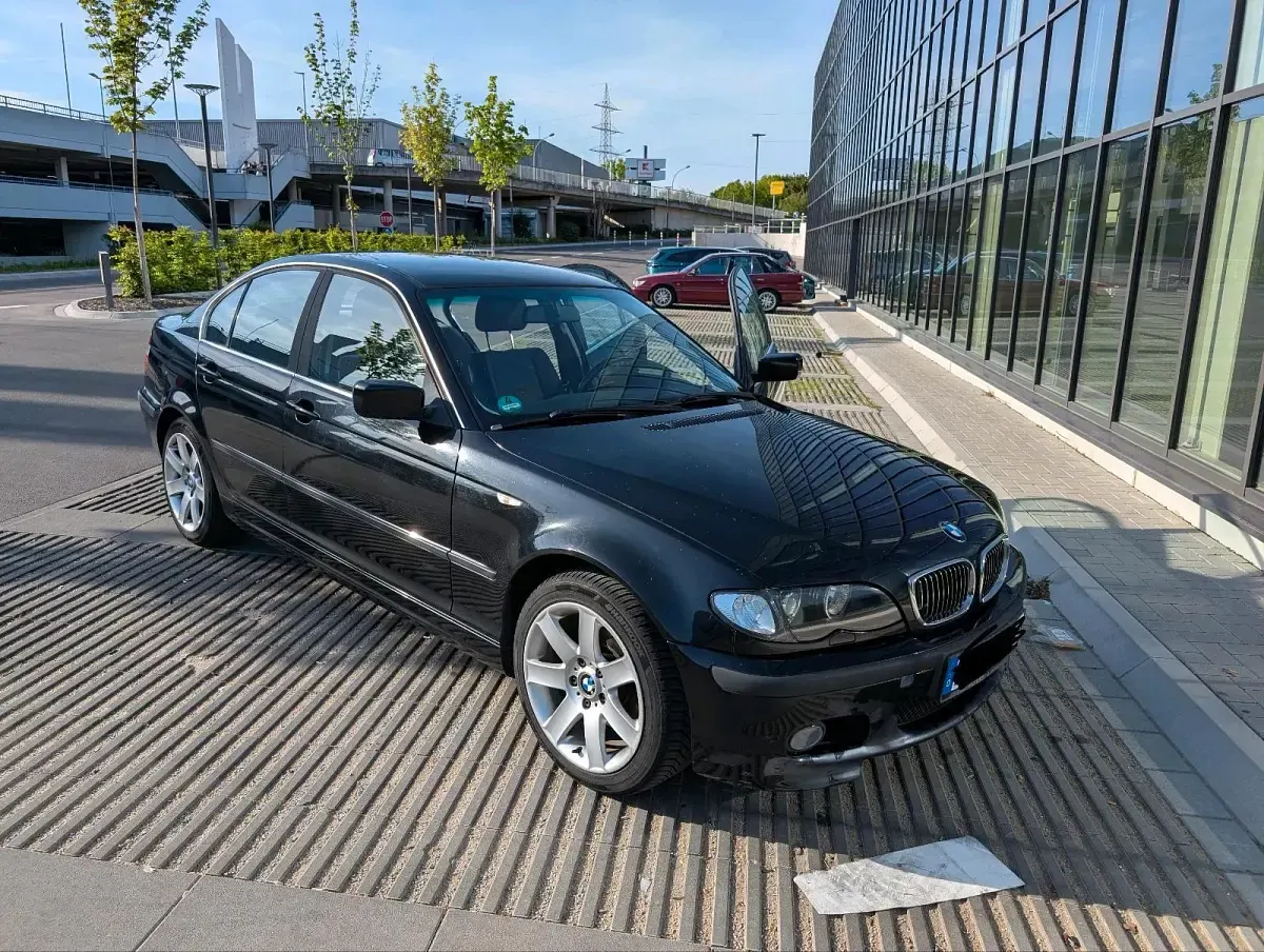 Gebraucht BMW 320 170 PS (125 kW) 2002 Schwarz Limousine