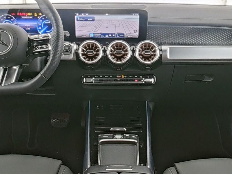 Gebraucht Mercedes EQB250 Night 139 kW (190 PS) 2025 Unilack polarweiß SUV