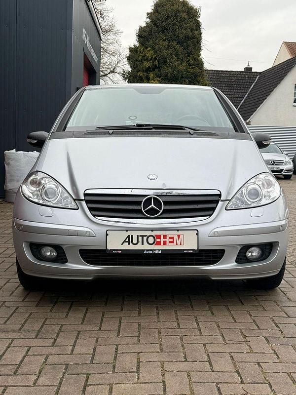 Gebraucht Mercedes A150 95 PS (69 kW) 2008 Silber Kleinwagen