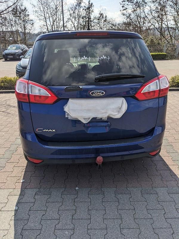 Gebraucht Ford Grand C-Max 120 PS (88 kW) 2015 Blau Van / Kleinbus