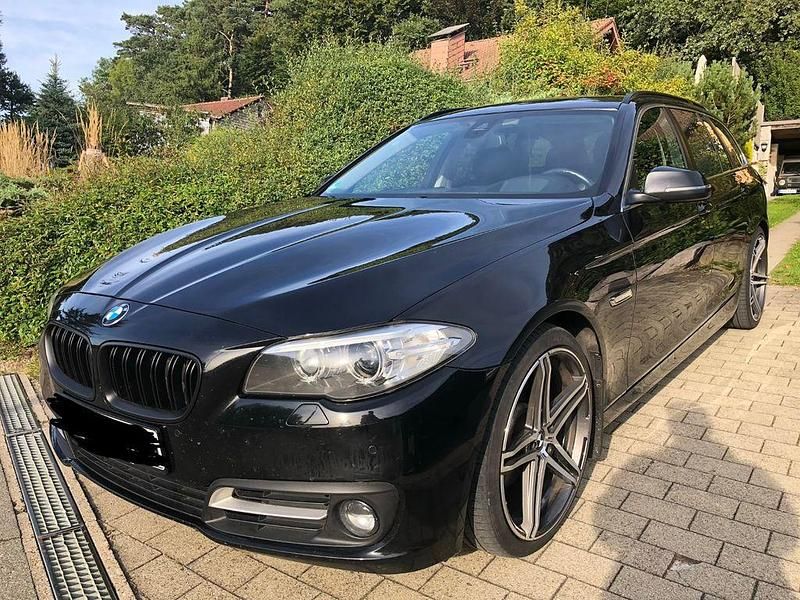 Gebraucht BMW 520 184 PS (135 kW) 2014 Schwarz Kombi