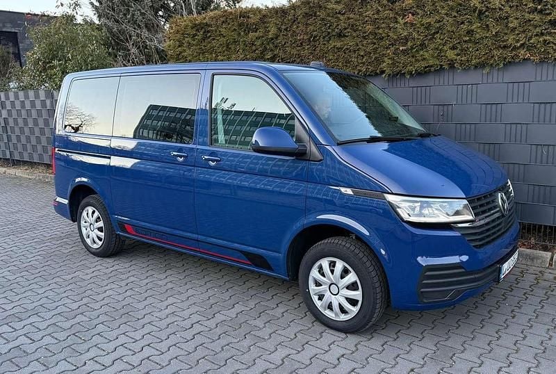 Gebraucht VW Multivan 150 PS (110 kW) 2021 Blau Van / Kleinbus