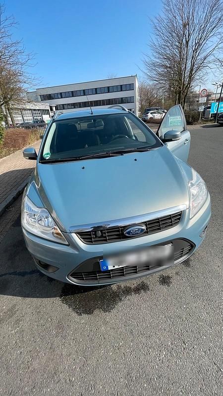 Blau Gebraucht 2009 Ford Focus Kombi | 1.150 € (Superpreis) - Bild 1/4