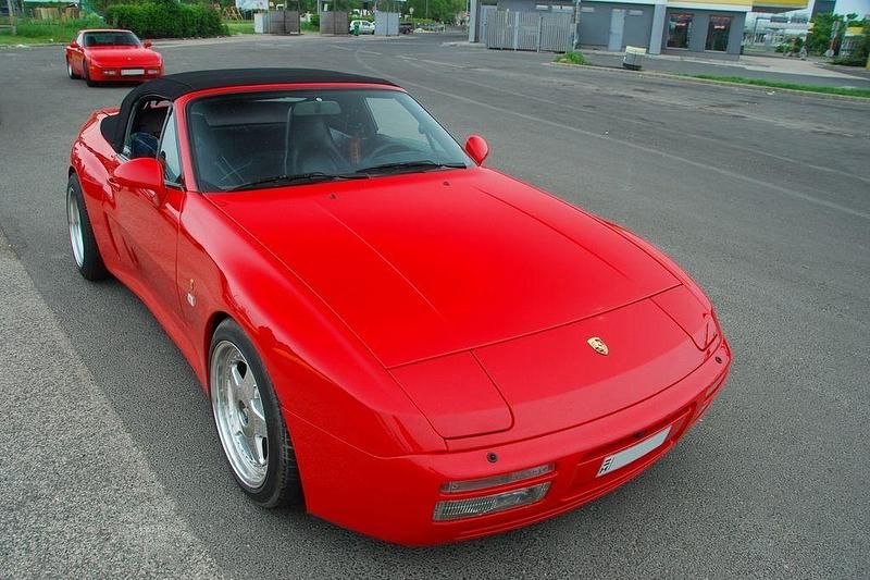 Rot Gebraucht 1989 Porsche 944 Cabrio | 82.990 € - Bild 1/4