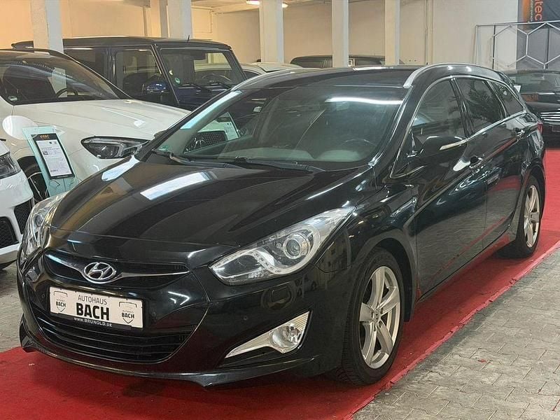 Schwarz Gebraucht 2013 Hyundai i40 Edition Kombi | 6.699 € (Fairer Preis) - Bild 1/4