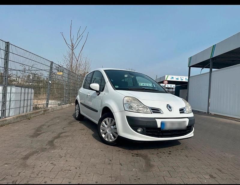 Usata Renault Modus 107 CV (78 kW) 2012 Bianco Monovolume