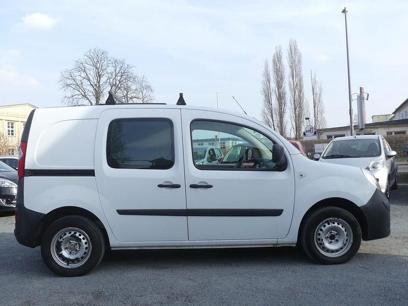 Gebraucht Renault Kangoo Rapid Extra 75 PS (55 kW) 2012 Weiß Van / Kleinbus