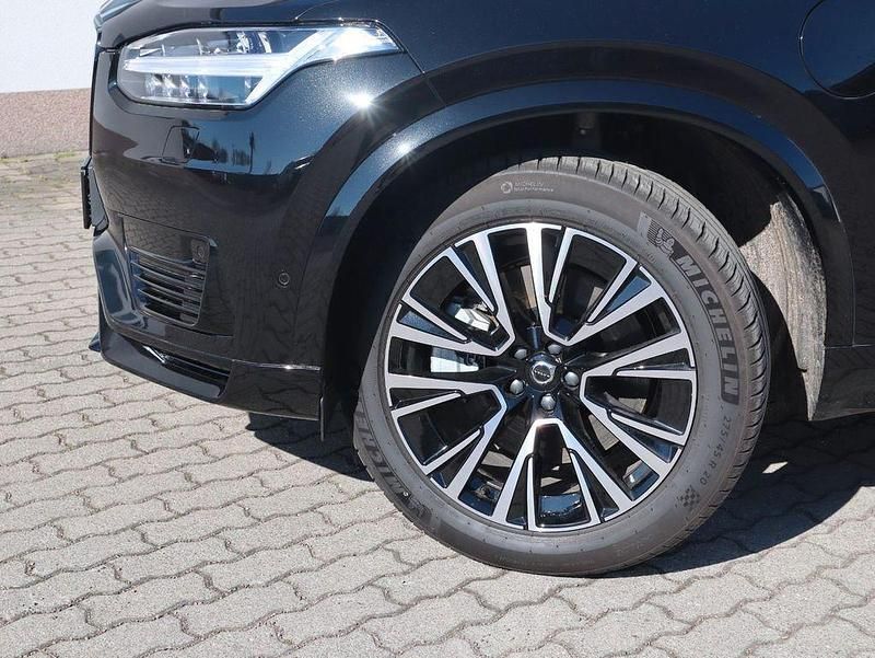 Gebraucht Volvo XC90 Plus 310 PS (228 kW) 2024 Onyx black / metallic SUV