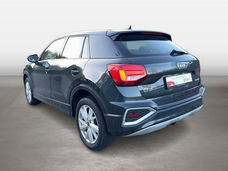 Gebraucht Audi Q2 Advanced 110 PS (80 kW) 2021 Manhattangrau metallic SUV