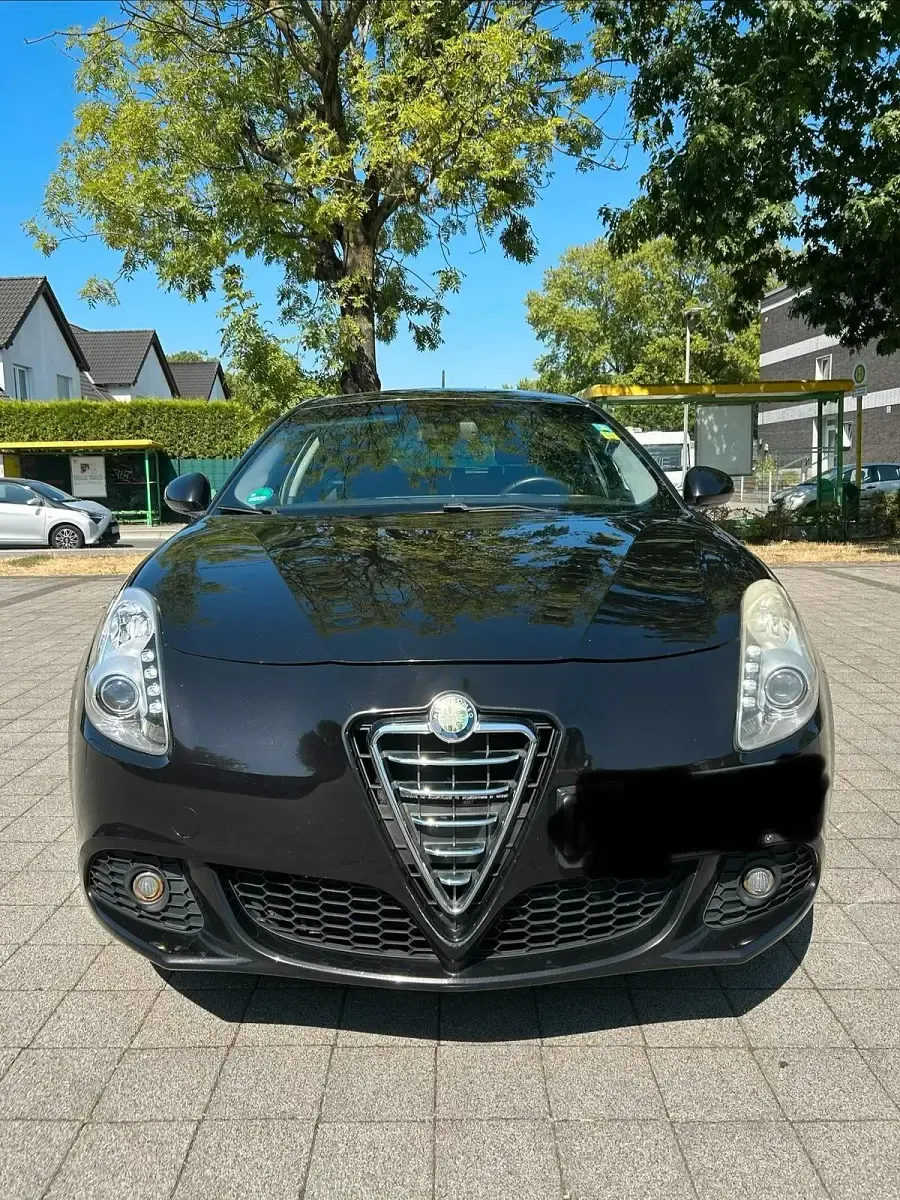 Gebraucht Alfa Romeo Giulietta 170 PS (125 kW) 2010 Schwarz Kleinwagen