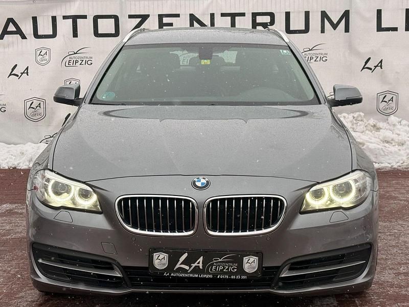 Gebraucht BMW 520 Performance 184 PS (135 kW) 2013 Grau Kombi