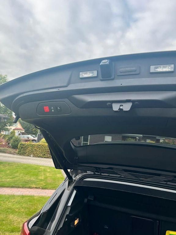 Gebraucht Opel Grandland X Dynamic 120 PS (88 kW) 2018 Schwarz SUV