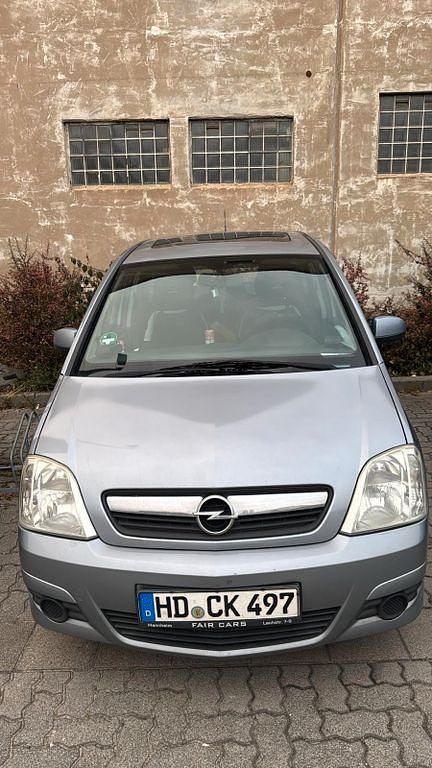 Gebraucht Opel Meriva Cosmo 75 PS (55 kW) 2006 Silber Van / Kleinbus