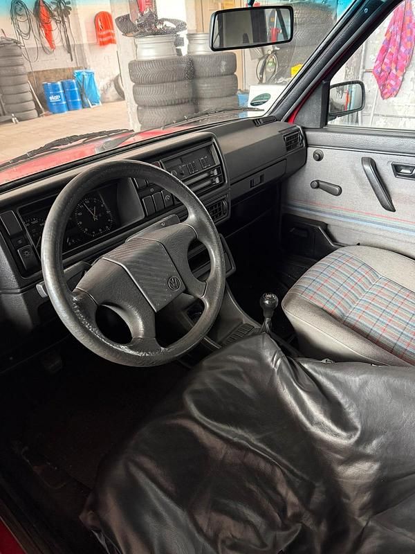 Second-hand VW Golf II 1989 Roșu Hatchback