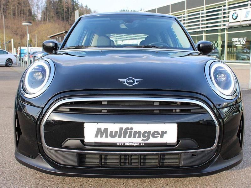 Gebraucht Mini ONE Classic 102 PS (75 kW) 2022 Midnight black Kleinwagen