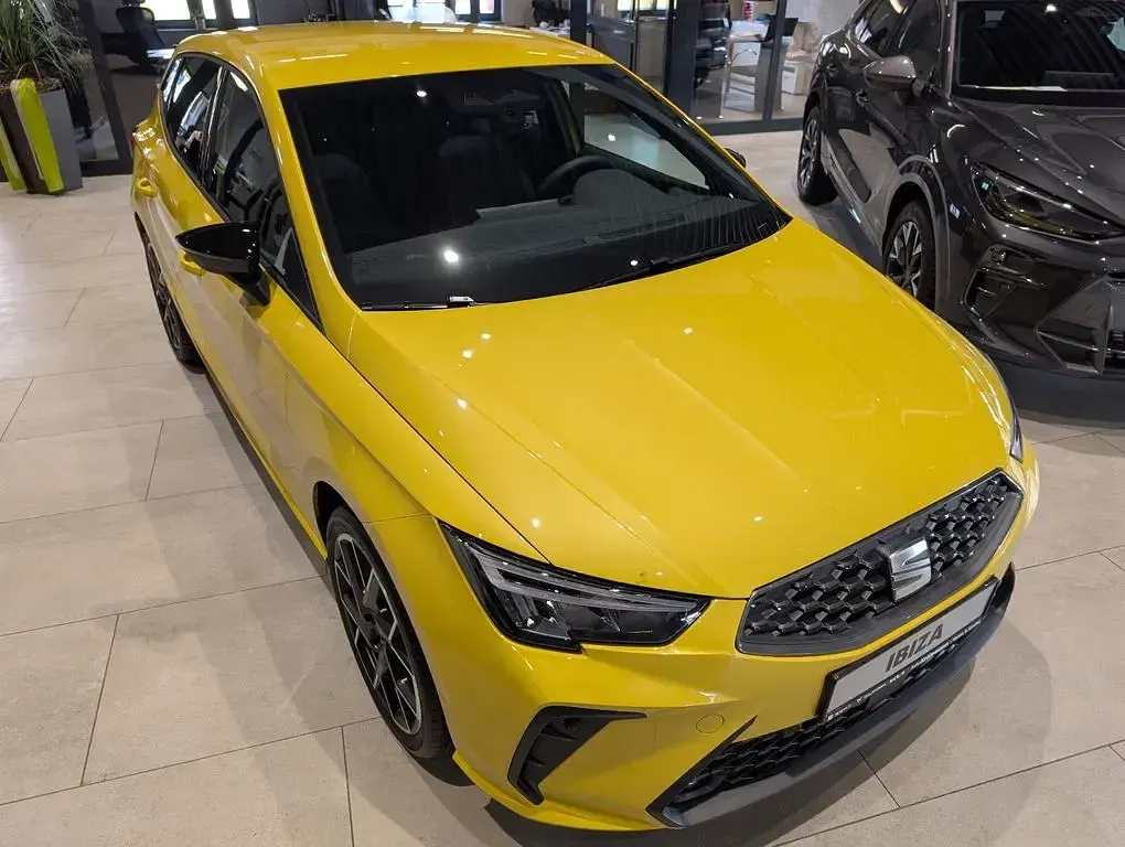 Neu Seat Ibiza FR 116 PS (85 kW) 2026 Gelb Kleinwagen