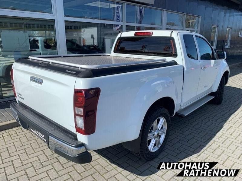 Gebraucht Isuzu D-Max 163 PS (119 kW) 2019 Weiß Abholung