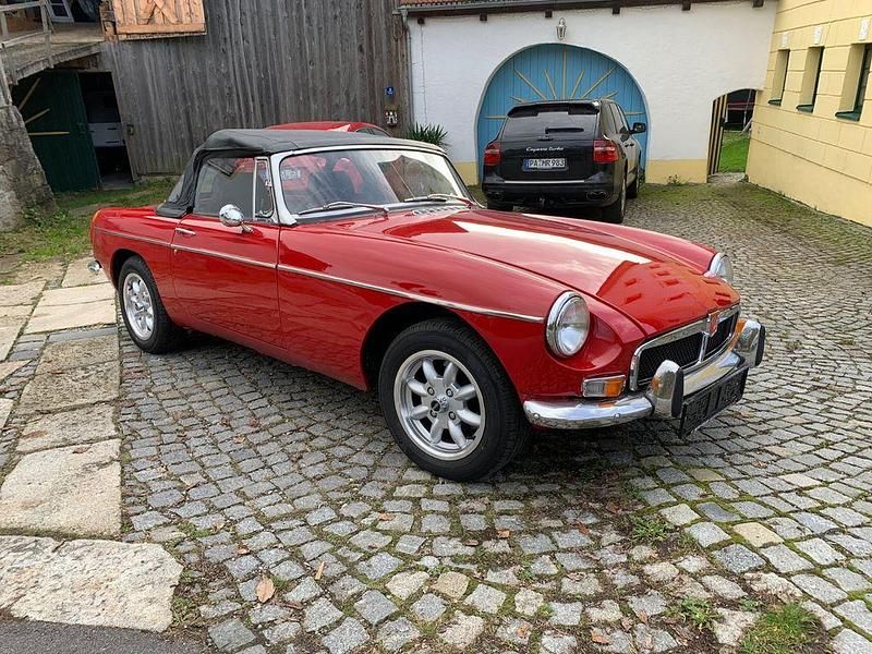 Gebraucht MG B 95 PS (69 kW) 1986 Rot Cabrio