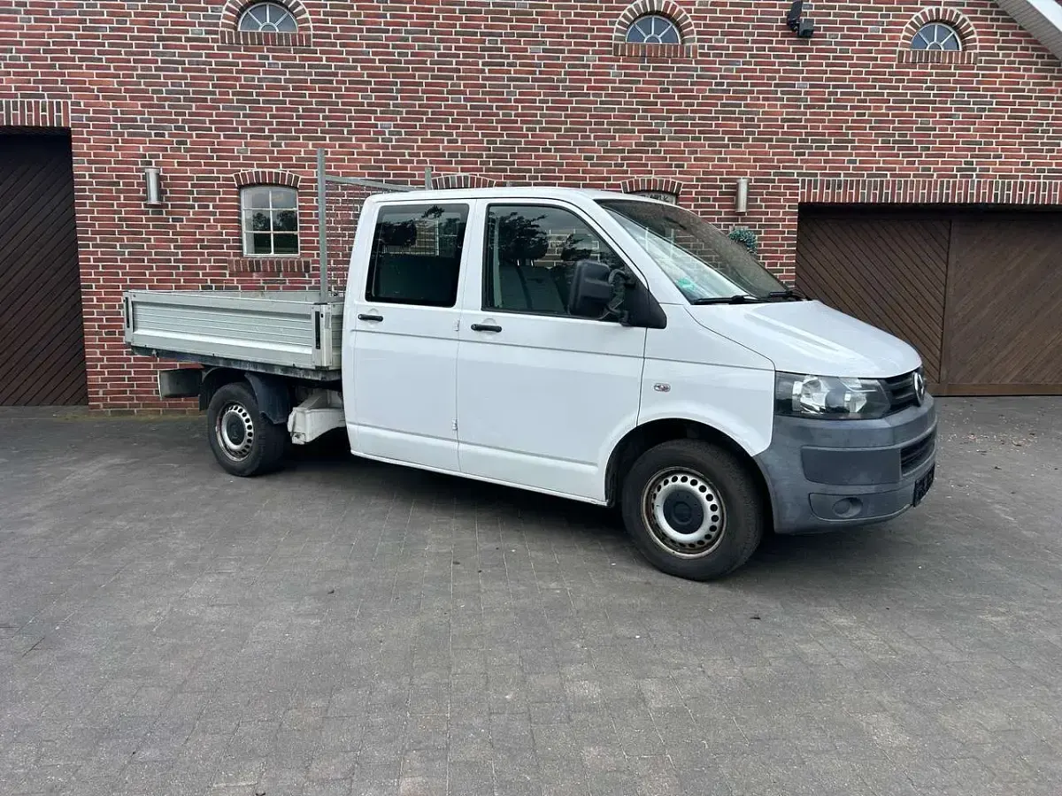 Gebraucht VW Transporter 140 PS (102 kW) 2010 Candyweiß Van